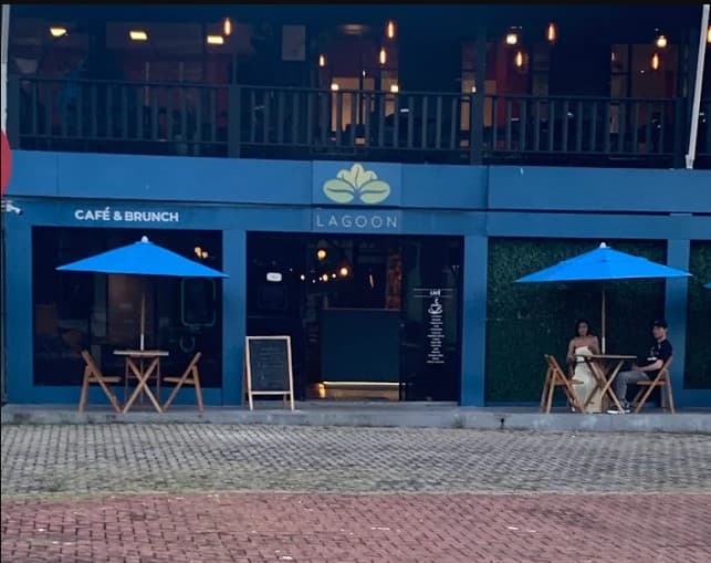 Café Lagoon