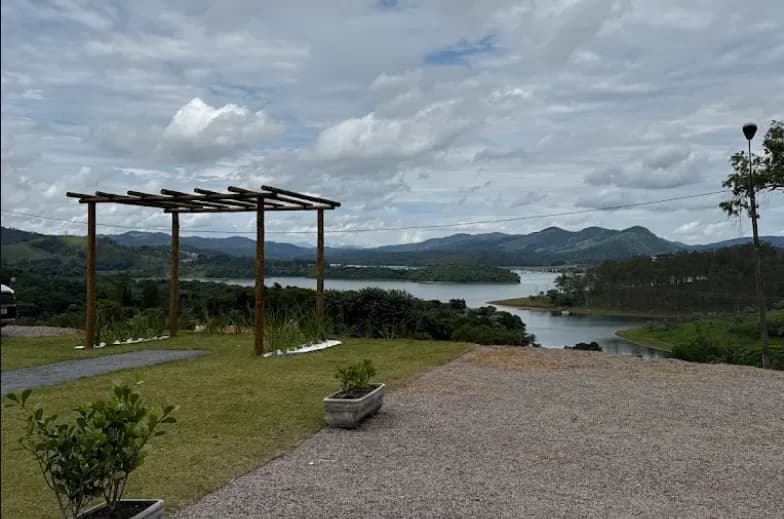Alto da Represa Restaurante e Lazer