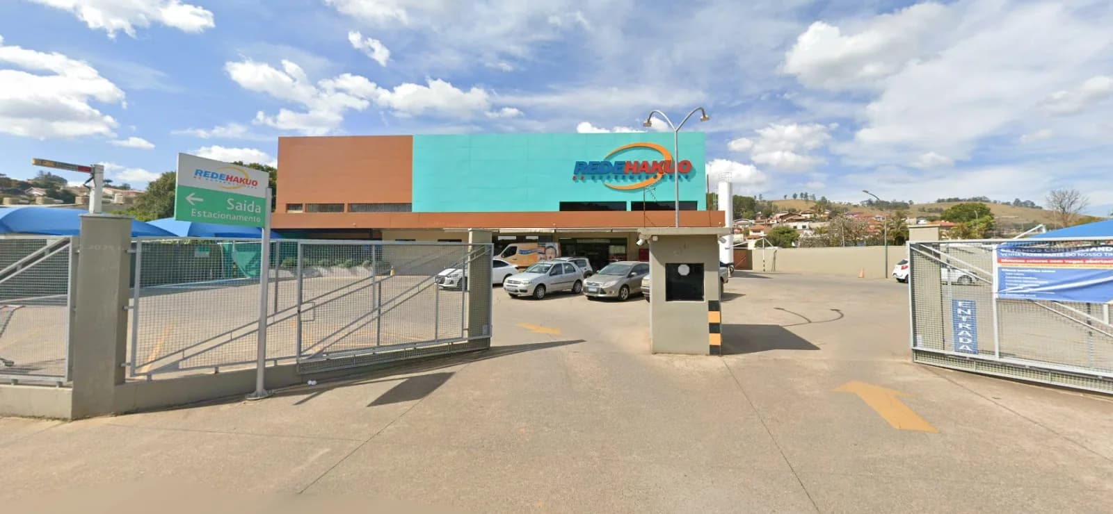 Lojas Rede Hakuo de Supermercados — foto 1