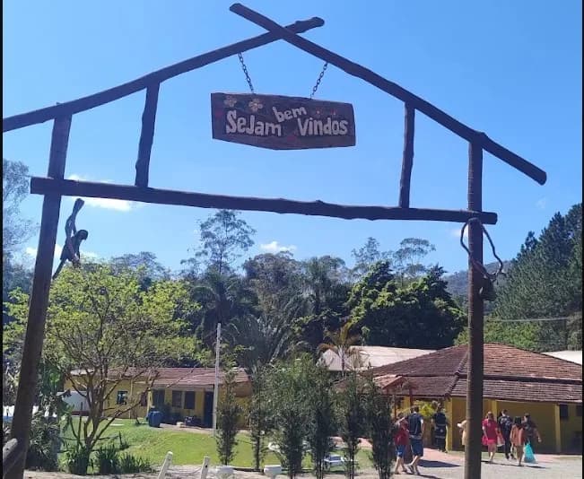 Luga di Ri Restaurante e Lazer