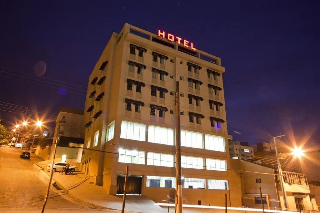 Padom Business Hotel